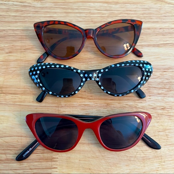 Vintage Accessories - 3 Pairs of Retro Cat Eye Sunnies! ☀️